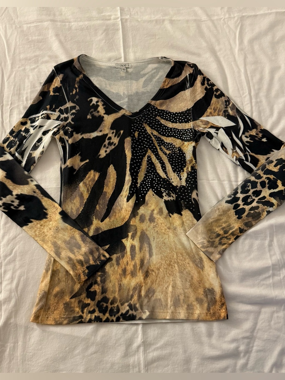 Vintage Y2K leopard Cache print long sleeve top with rhinestone details, size M